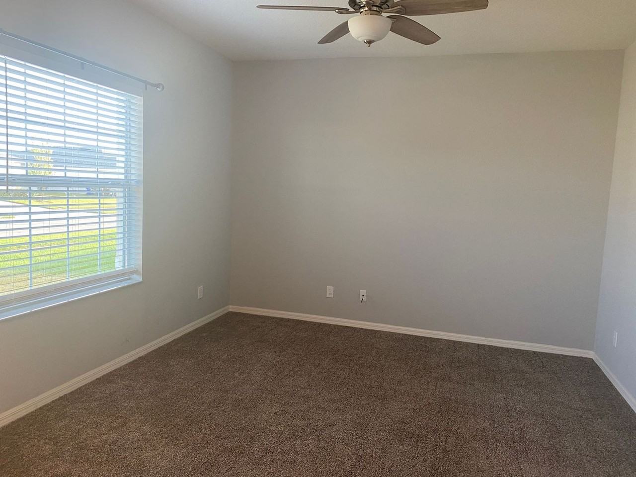 2895 Harlow Avenue - Photo 4 of 26