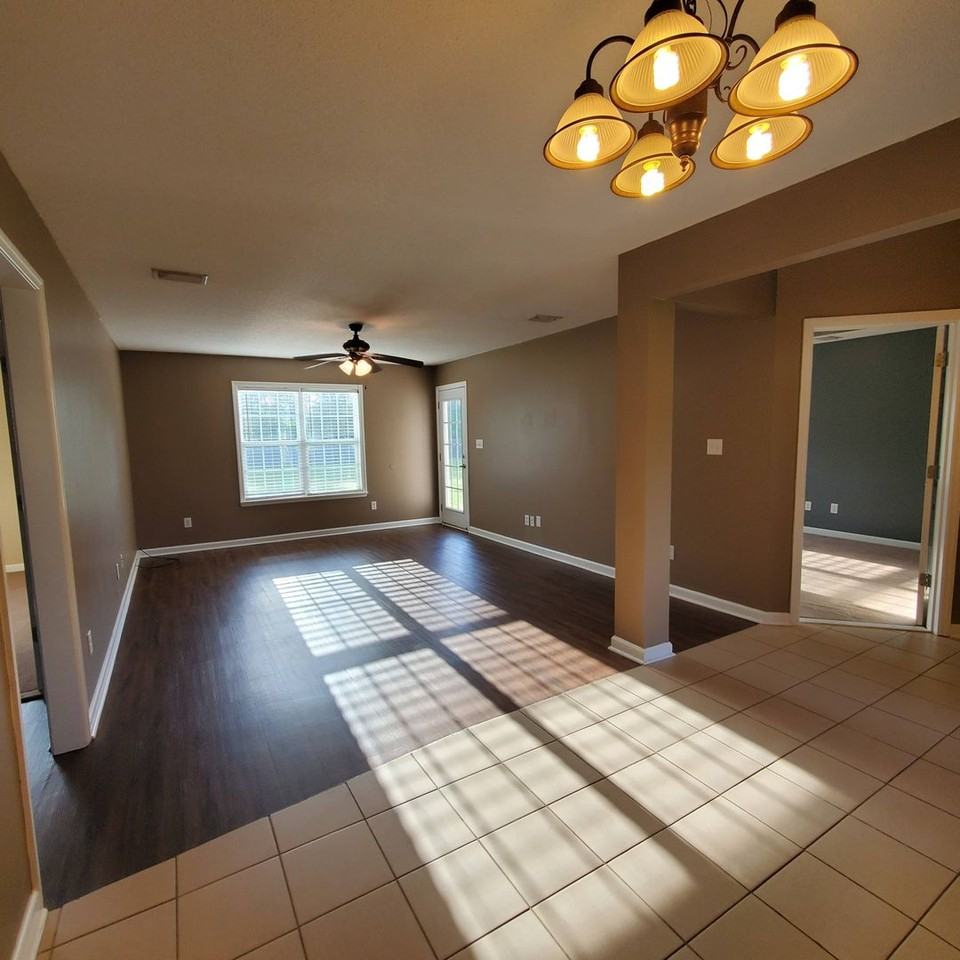 48 N Moody Dr - Photo 2 of 12