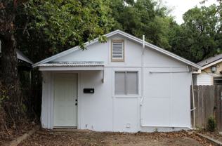 803 N East Ave - Photo 1 of 1
