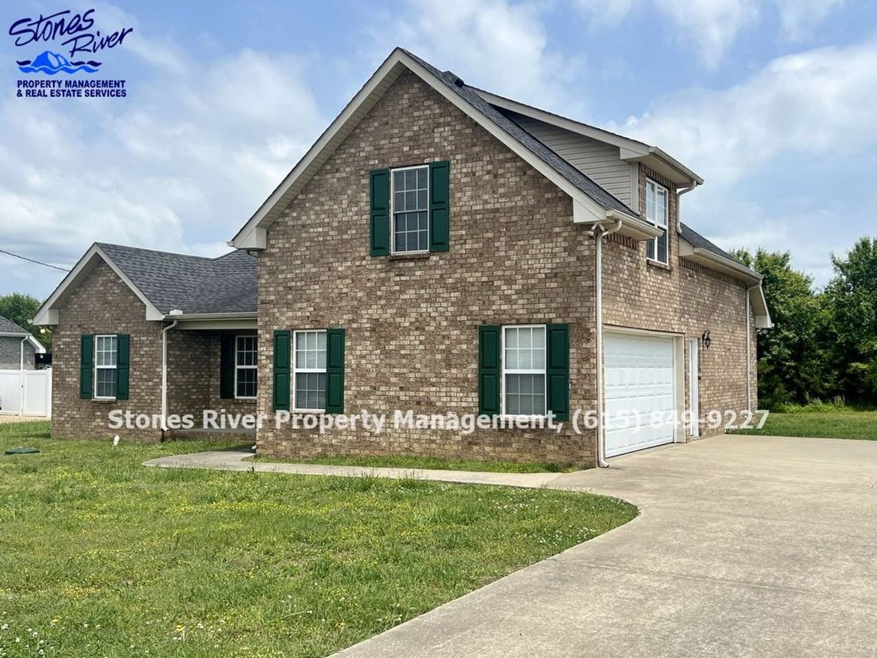 1030 Coral Dr - Photo 2 of 21