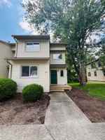 featured image of 623 Green St