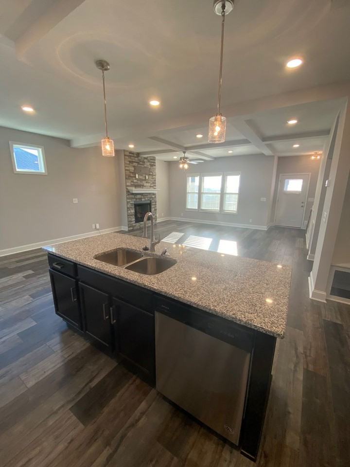 1957 Jackie Lorraine Dr - Photo 3 of 33