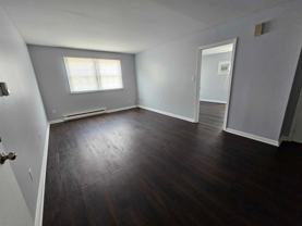 109 E. Hillcrest - Photo 1 of 1