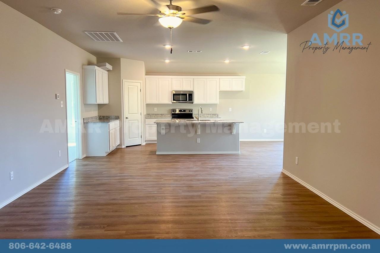 2602 S County Road 1103 - Photo 4 of 36