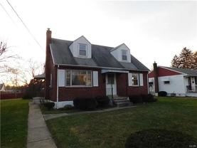 921 Cambridge Ave - Photo 1 of 1