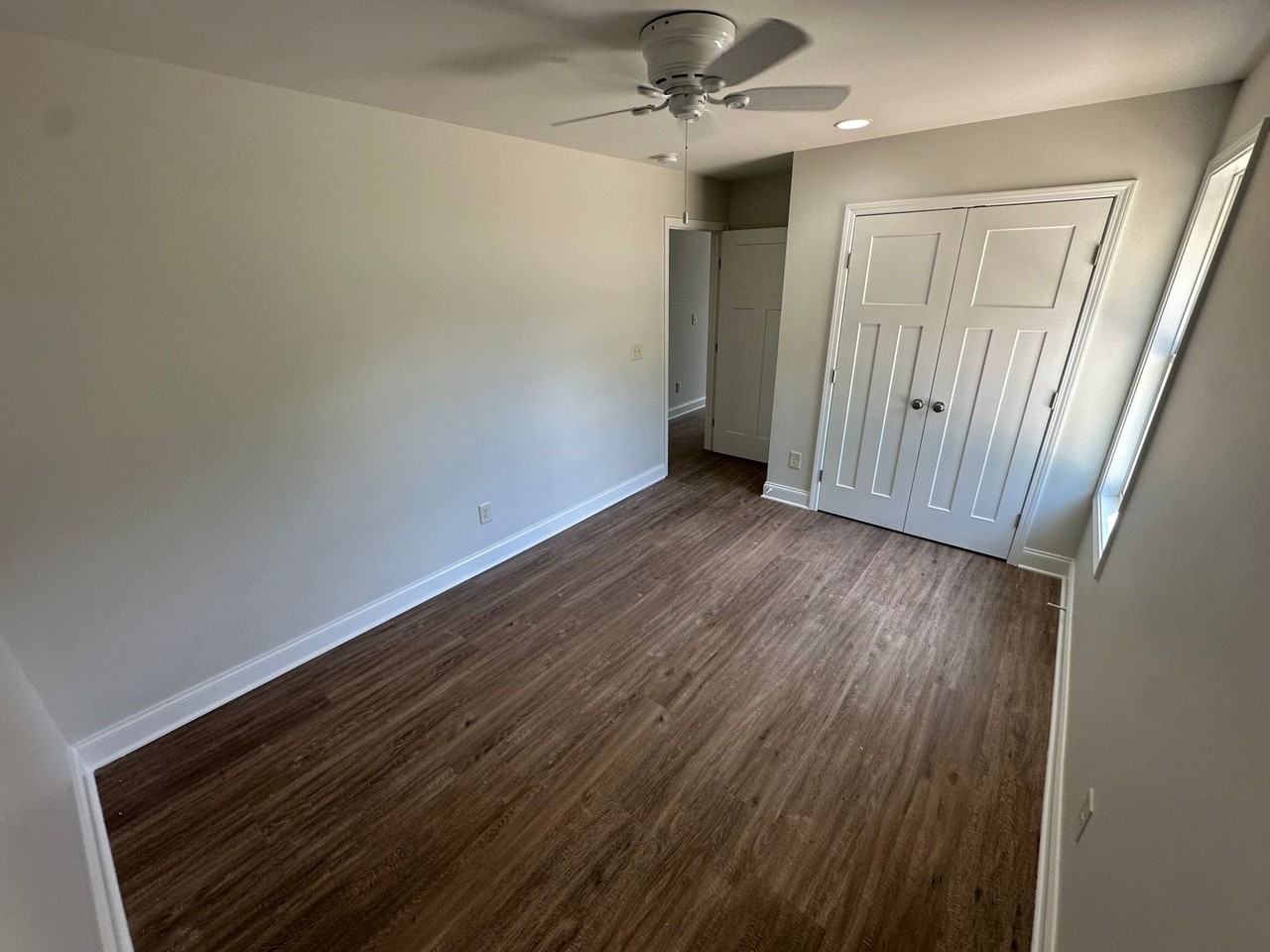 25 Wyatt Ln - Photo 7 of 9