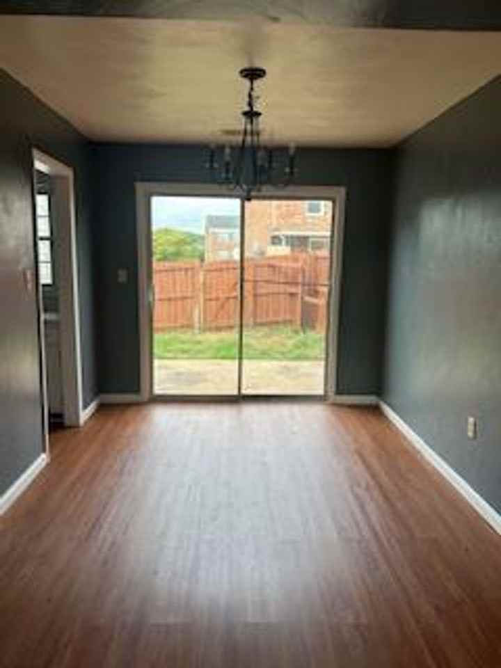 104 Southampton Dr - Photo 7 of 13