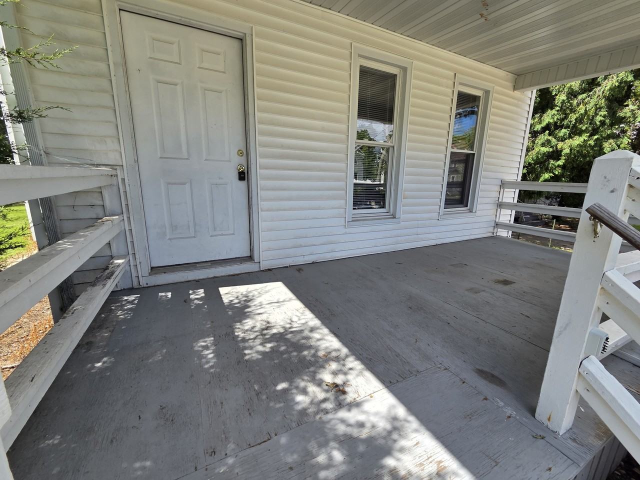 723 Wright St. (Oshkosh) - Photo 2 of 16