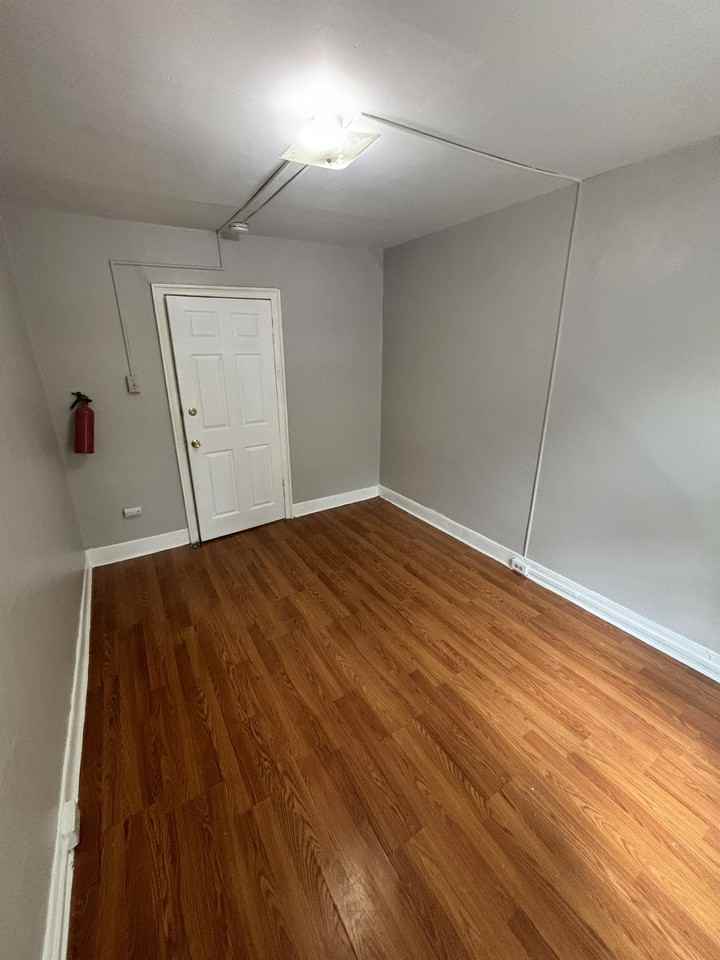 405 East Orange Street - Photo 3 of 4