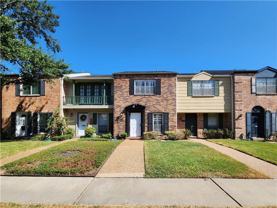 6340 Chevy Chase Dr - Photo 1 of 1