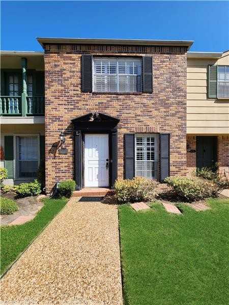 6340 Chevy Chase Dr - Photo 2 of 32