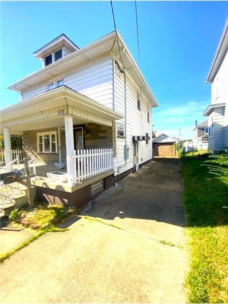 2015 Oregon Ave - Photo 2 of 13