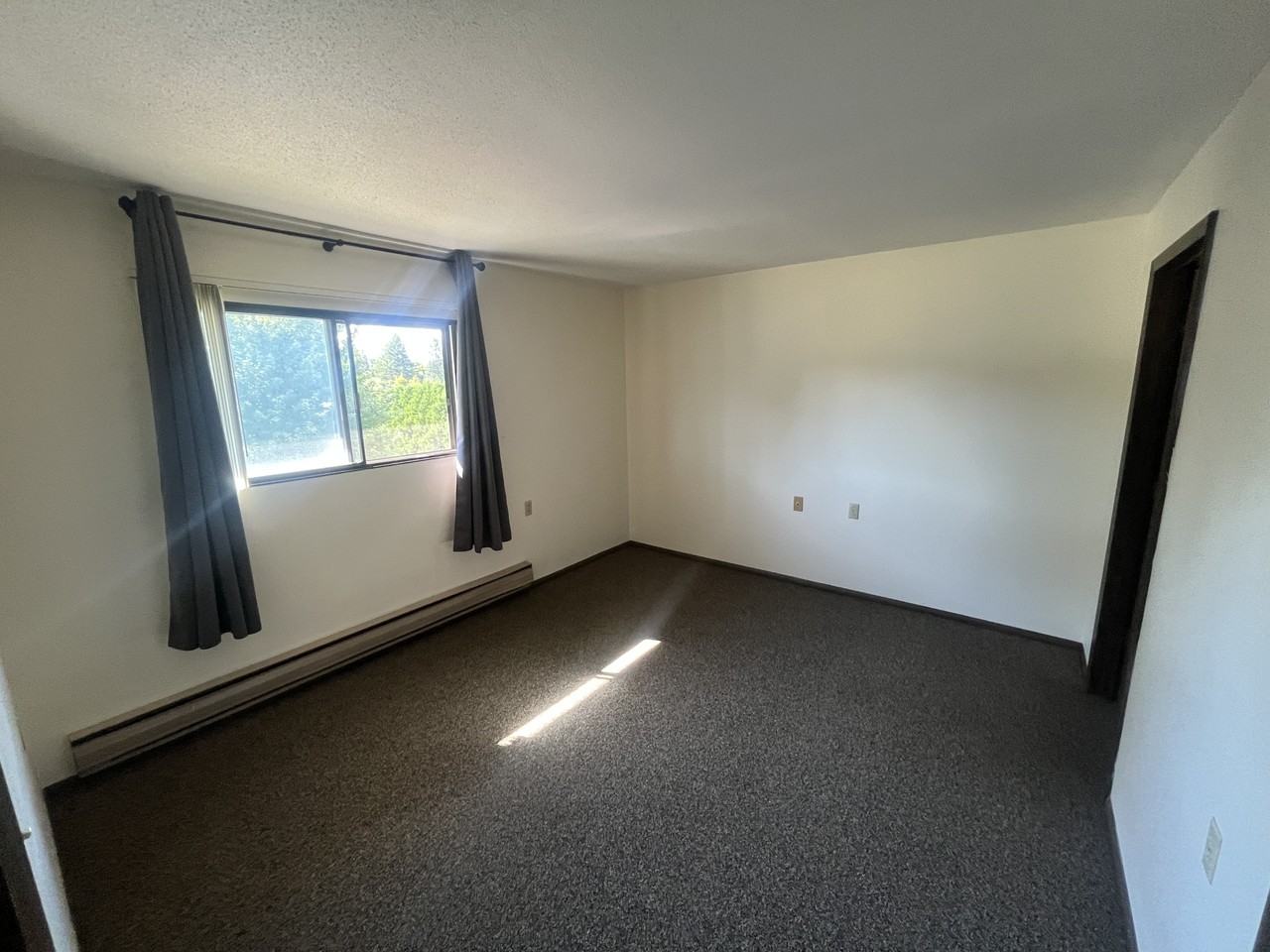 Broadway Court I (MARKET) - Photo 6 of 30