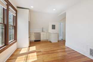 1620 Walnut St #1 - Photo 1 of 1