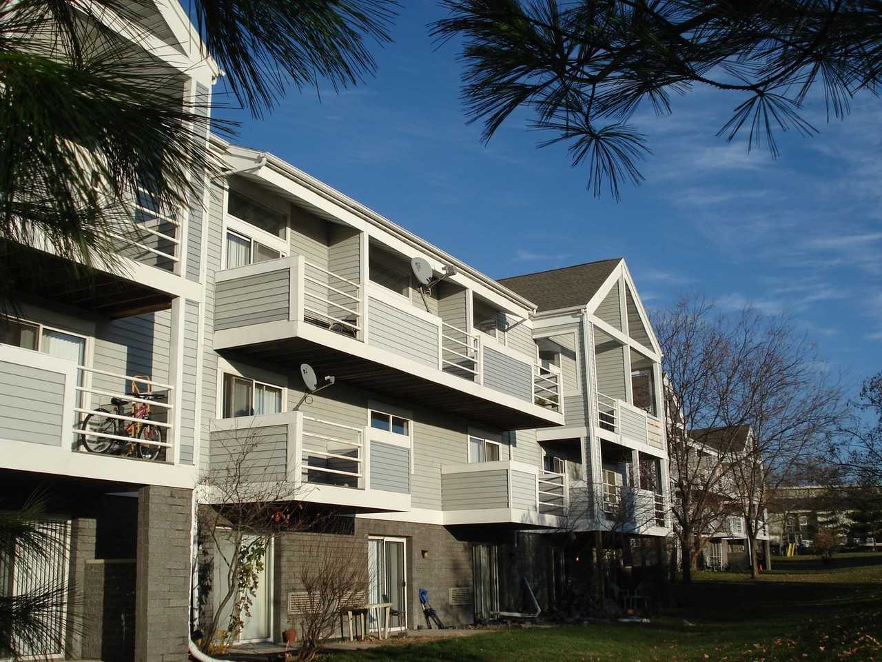 North Park Apartments - Photo 6 of 9