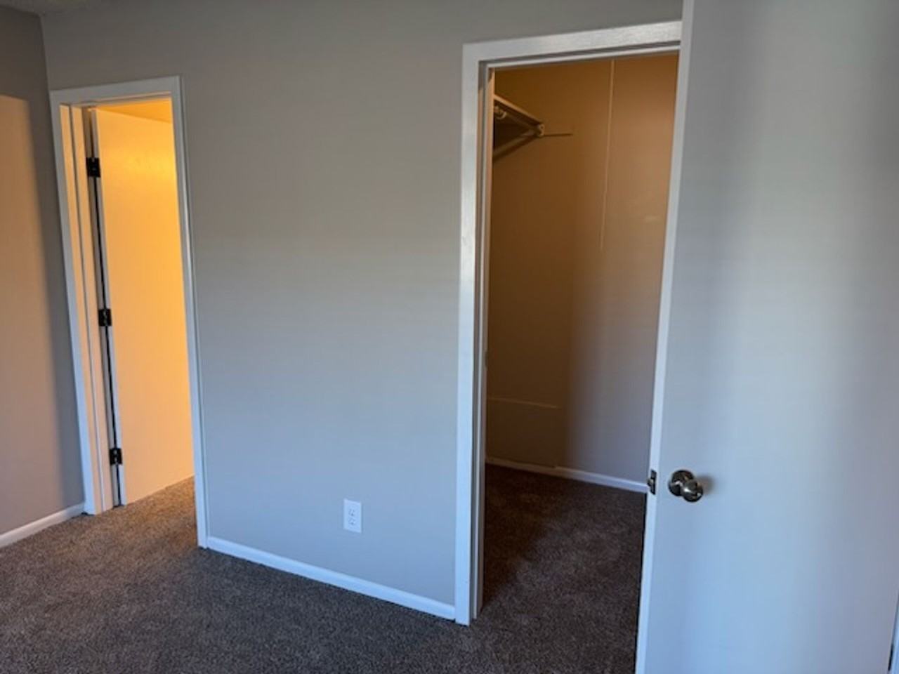 Windchase Flats & Townhomes - Photo 5 of 13