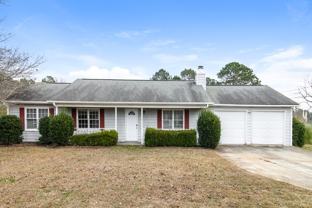107 Summerfield Dr - Photo 1 of 1
