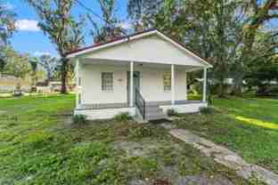 1459 Halsema Rd N - Photo 1 of 1
