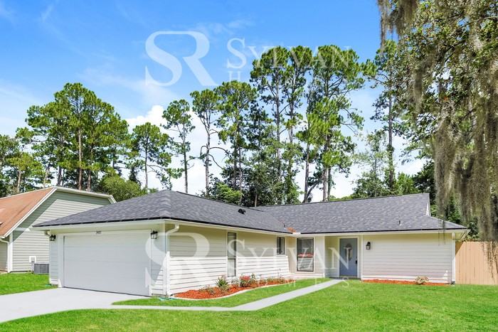 3485 Docksider Dr N - Photo 3 of 15