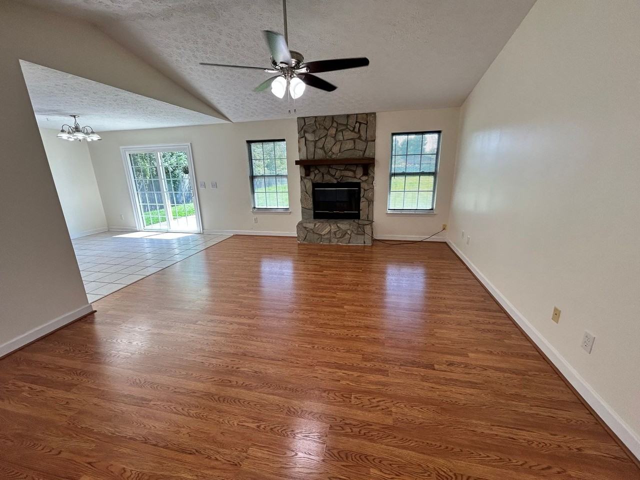 5430 Olympia Dr - Photo 7 of 18