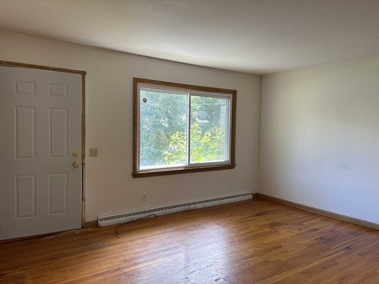 6321 Roselawn Ave #6321 - Photo 2 of 14