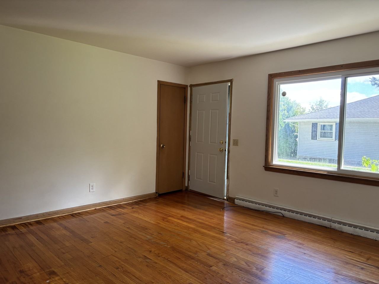 6321 Roselawn Ave #6321 - Photo 4 of 14
