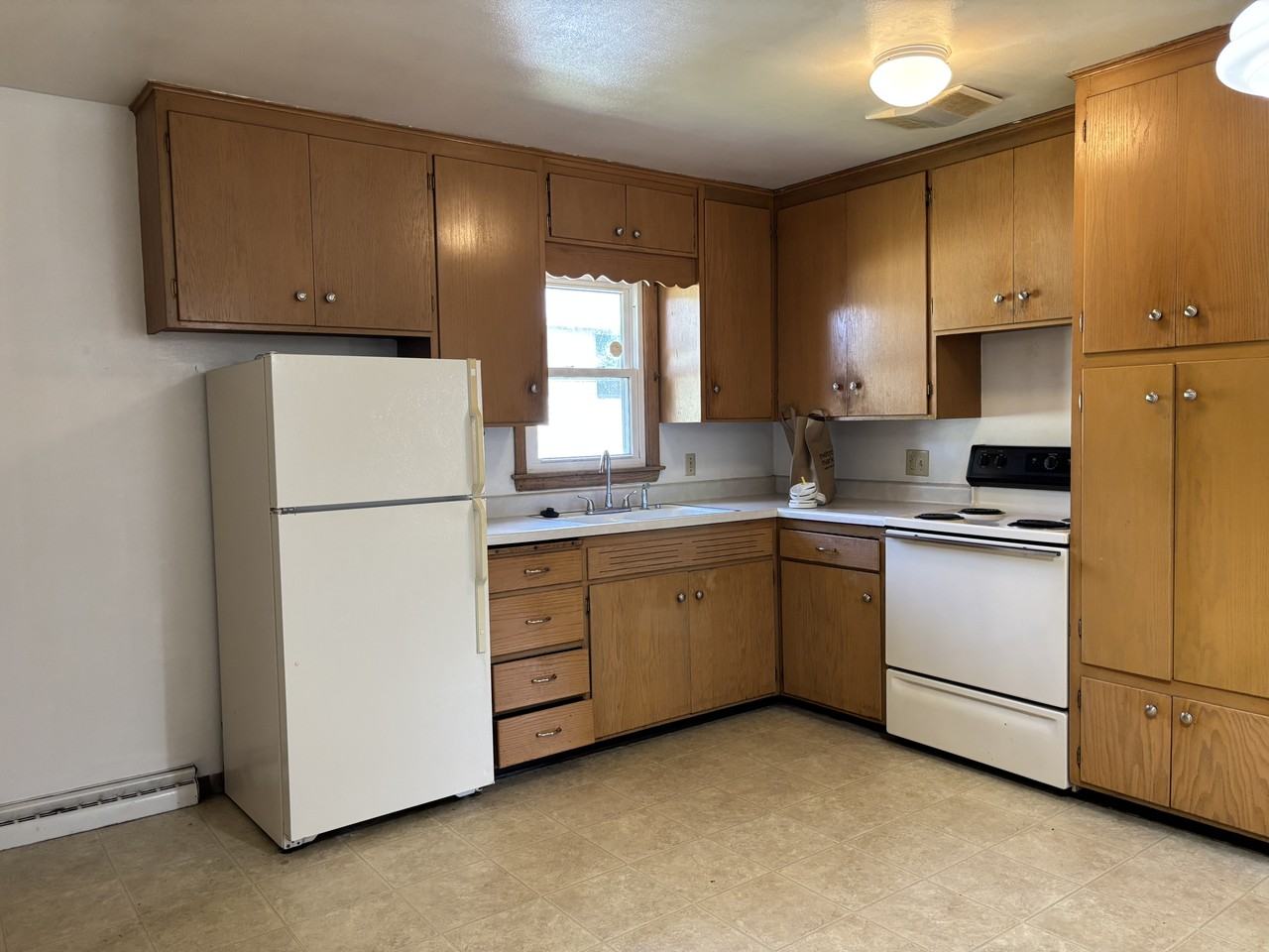 6321 Roselawn Ave #6321 - Photo 5 of 14