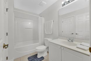 2855 Club Cortile Cir #ROGER - Photo 1 of 1