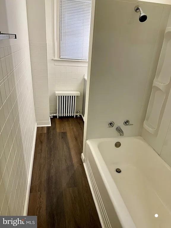 235 E Maple St #2 - Photo 5 of 13