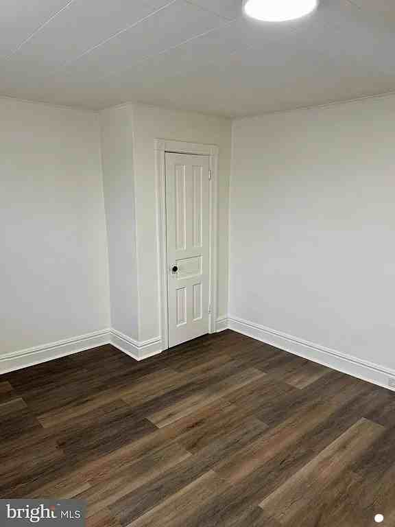235 E Maple St #2 - Photo 7 of 13