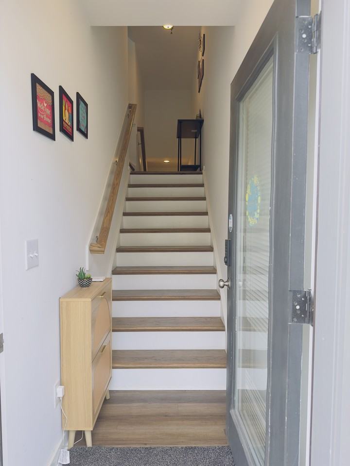 1121 Kiernan Grove Ln - Photo 3 of 21