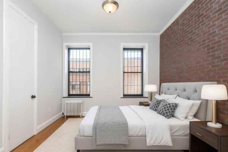 Ridge St #3R - Photo 3 of 7