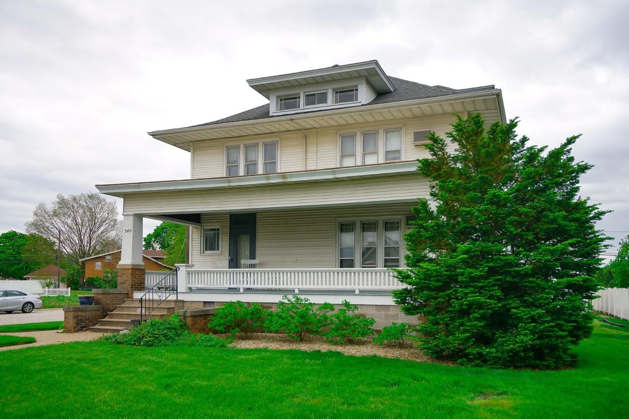 540 N Main St - Photo 5 of 10