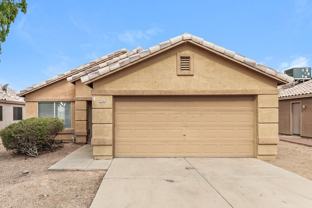 9246 N 86th Ave - Photo 1 of 1