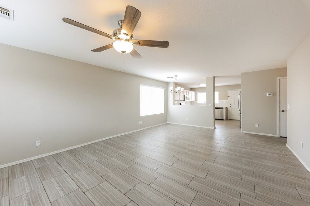 9246 N 86th Ave - Photo 3 of 16