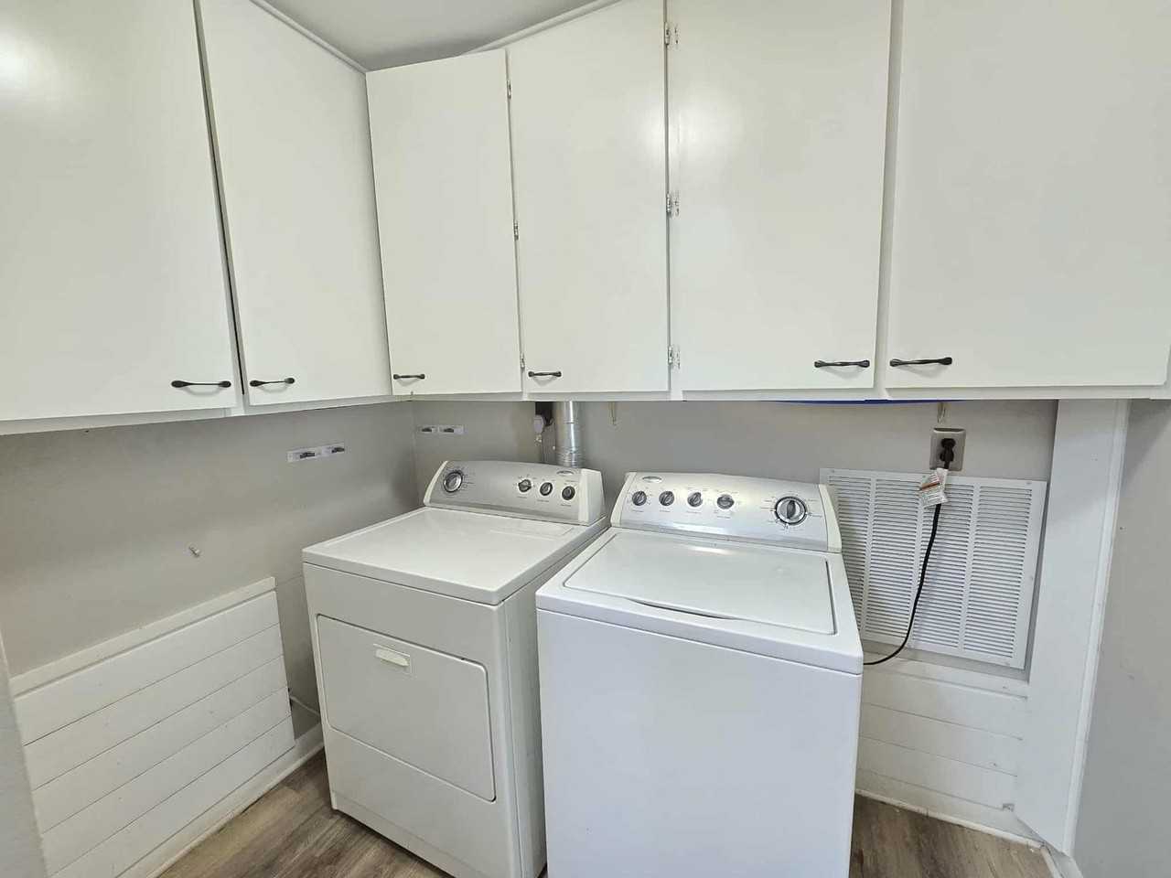 3318 Moulton Ln - Photo 5 of 15