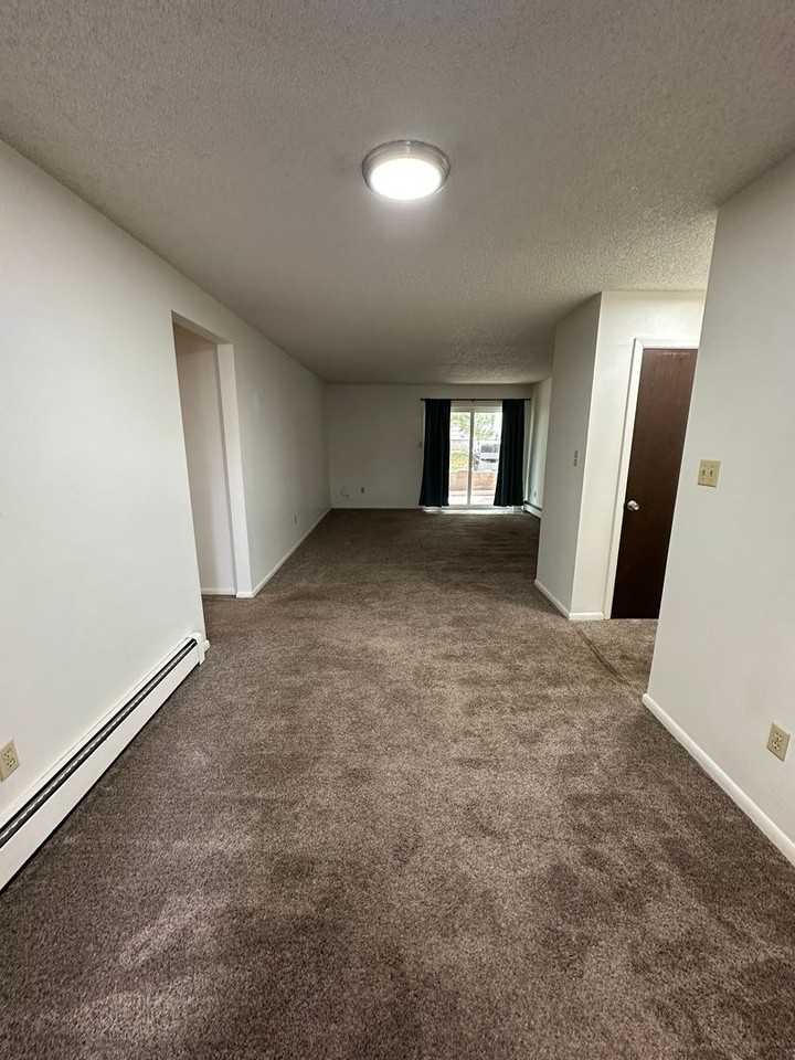 Regency Apartments 4809 - Photo 3 of 7