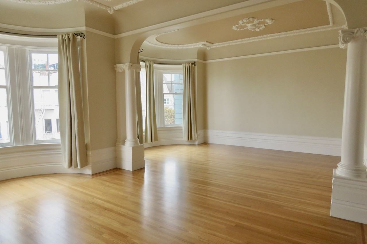 819 Ashbury St - Photo 3 of 26