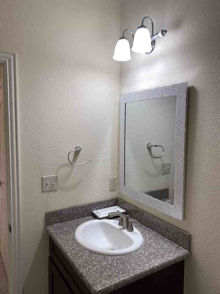 Brand New Apartments in Lindale for Rental - Photo 2 of 7