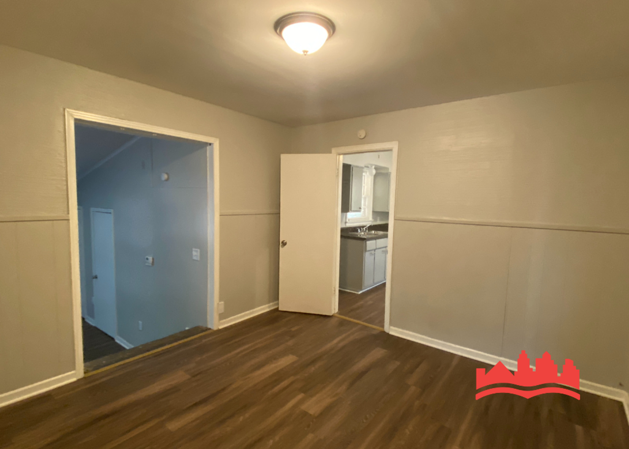 3642 Gillie St - Photo 5 of 22