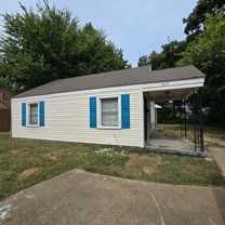 1819 Benning St - Photo 1 of 1