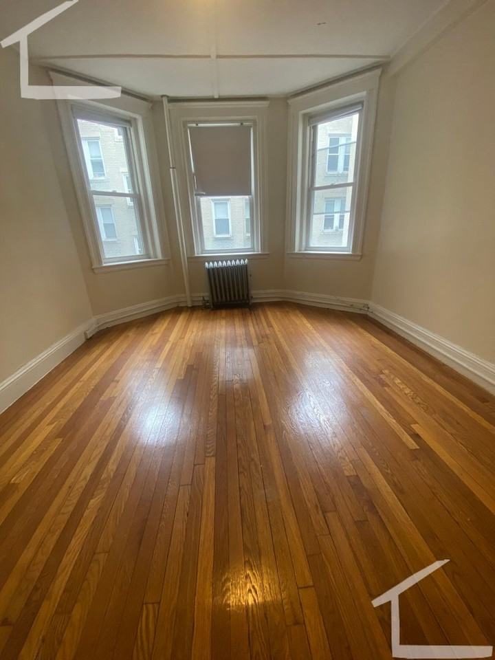 1159 Boylston Street - Photo 4 of 14