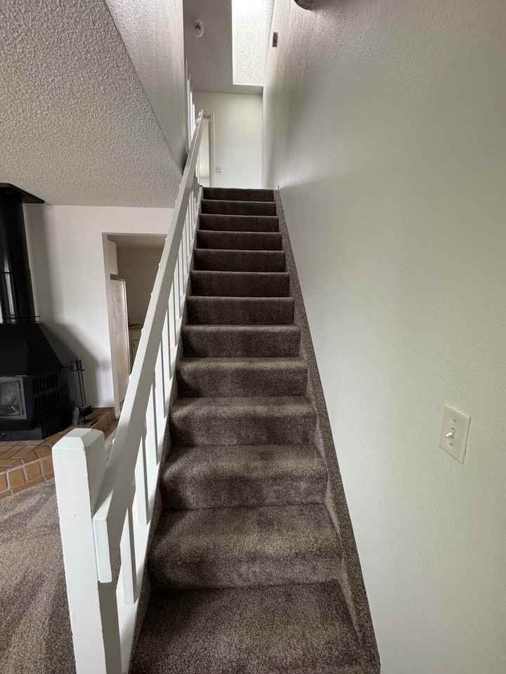 5549 Mansfield Ct - Photo 6 of 11