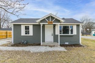 1500 E Lindberg St - Photo 1 of 1
