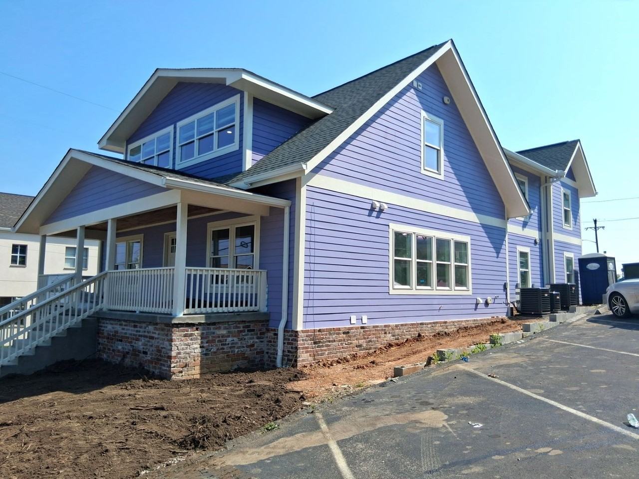316 S 17th St - Photo 4 of 33