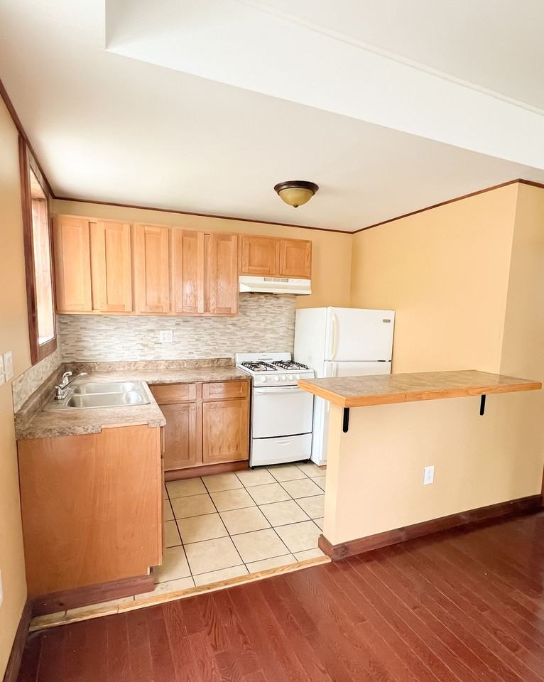 67 Groton - Photo 2 of 5