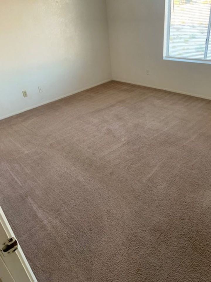 2036 Mesquite Ln #O301 - Photo 3 of 9