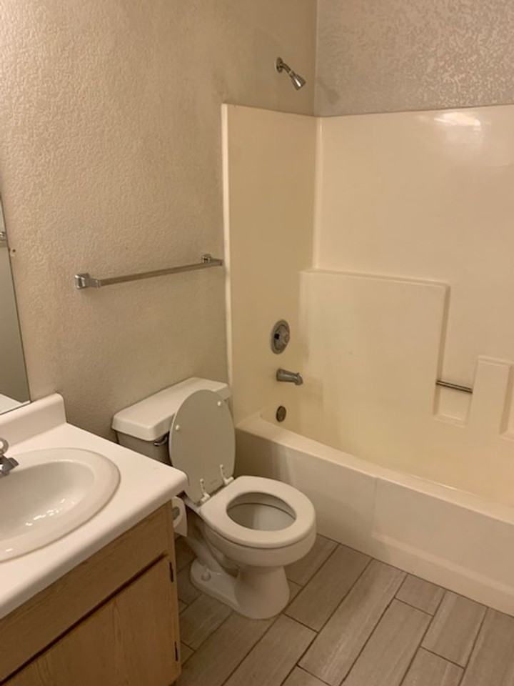 2036 Mesquite Ln #O301 - Photo 6 of 9