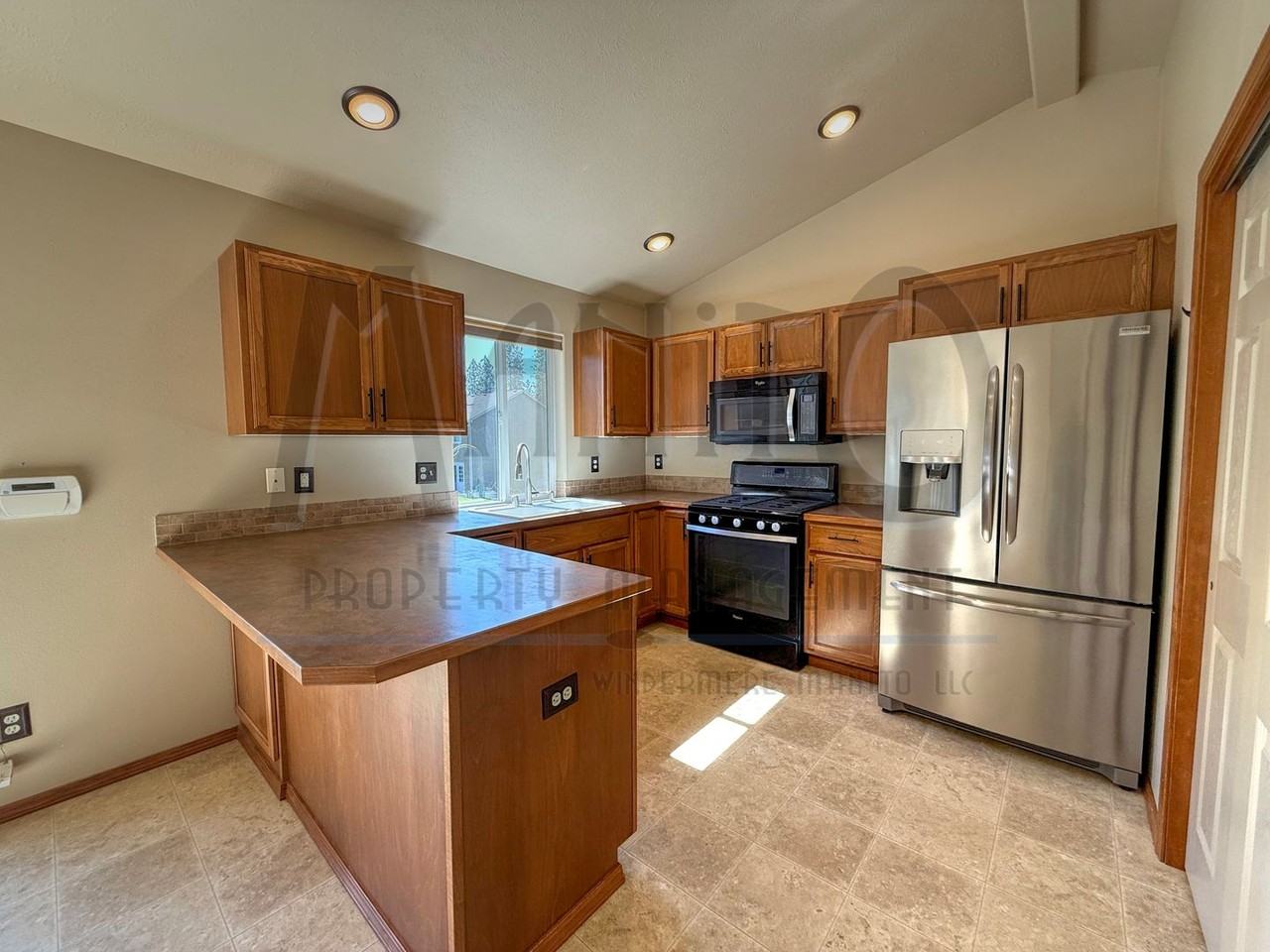 15206 N Wilson Ct - Photo 6 of 29