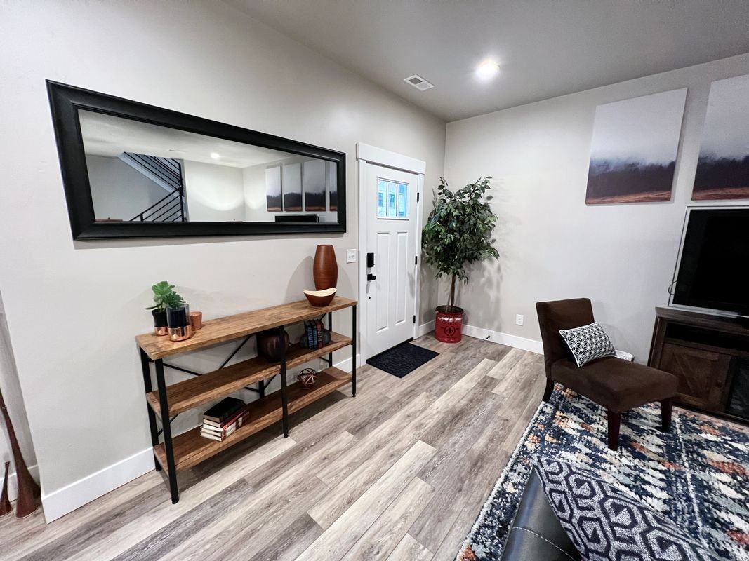 1379 Pinecrest Trl - Photo 3 of 44